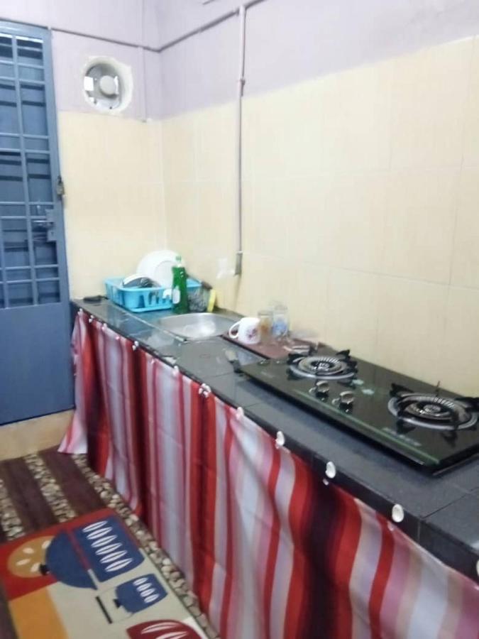 Reeniy Homestay Mersing Exteriör bild